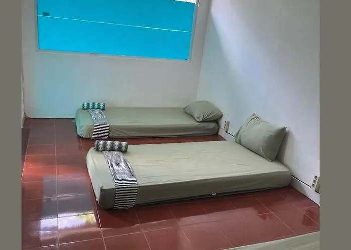 Hostel Hijau